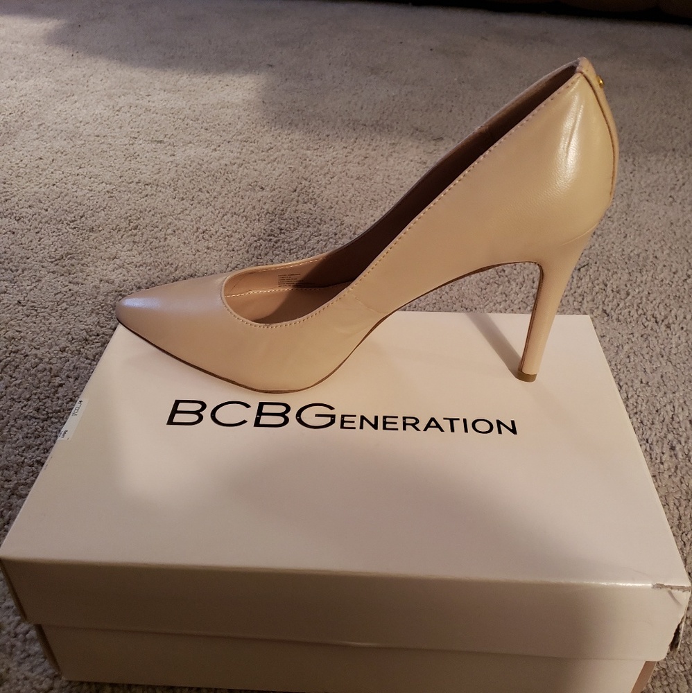 BCBGeneration Cream Shoes